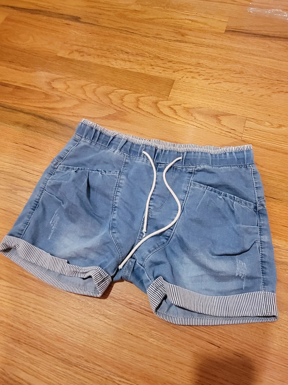Casual Women's Light Blue Drawstring Shorts